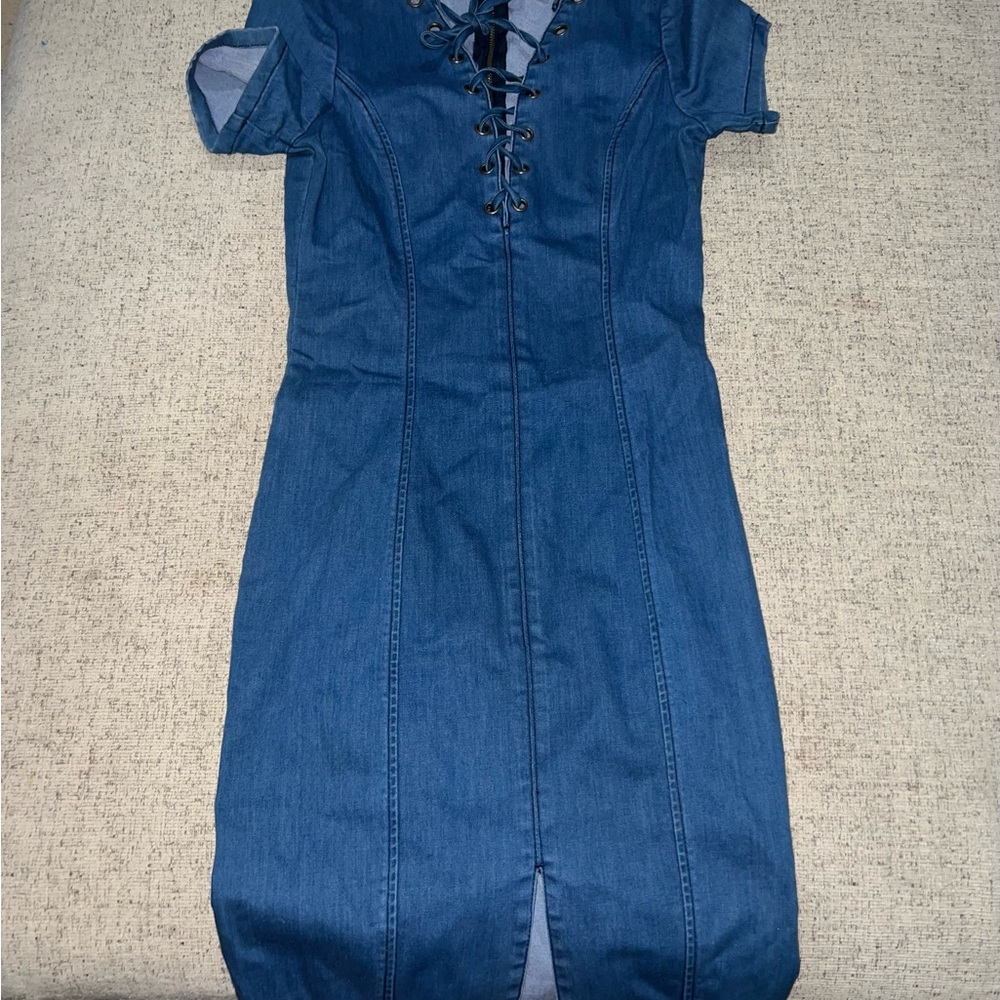 Guess Blue Sheath Midi Dress Sweetheart Neckline
